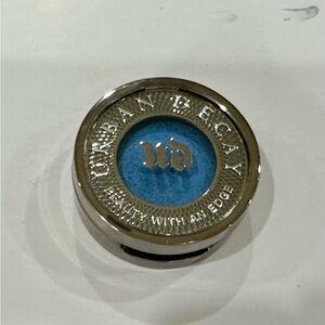 Urban Decay eyeshadow- Radium